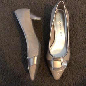 Anne Klein small heel
